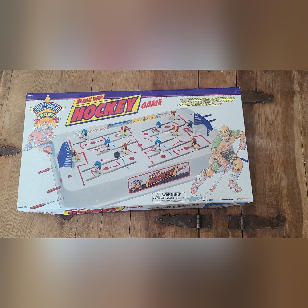 Table Top Hockey Game Superstar Sports with all pieces present